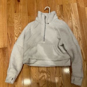 lululemon sherpa scuba size XS/S